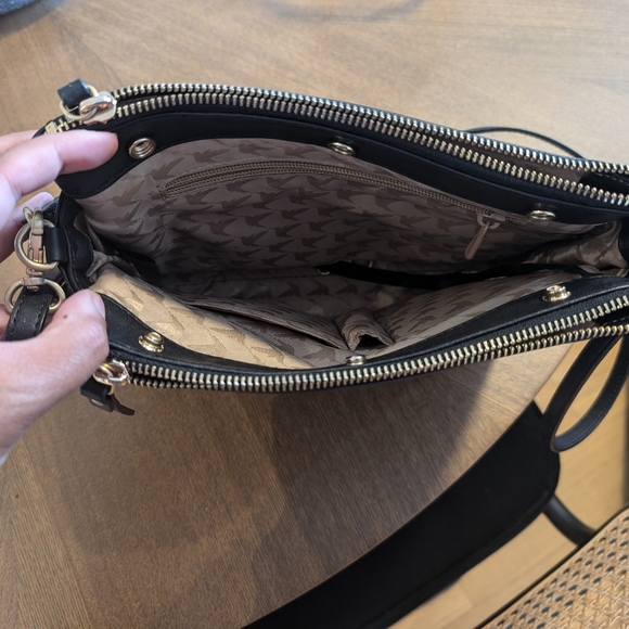 Lo&Sons Pearl Handbag in Nappa Leather - Picture 14 of 16